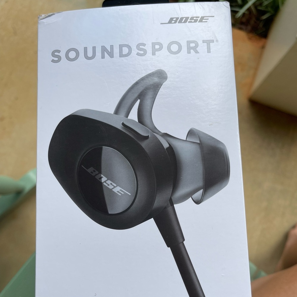 Bose Soundsport Wireless Headphones. Like new. Used maybe 5 times.